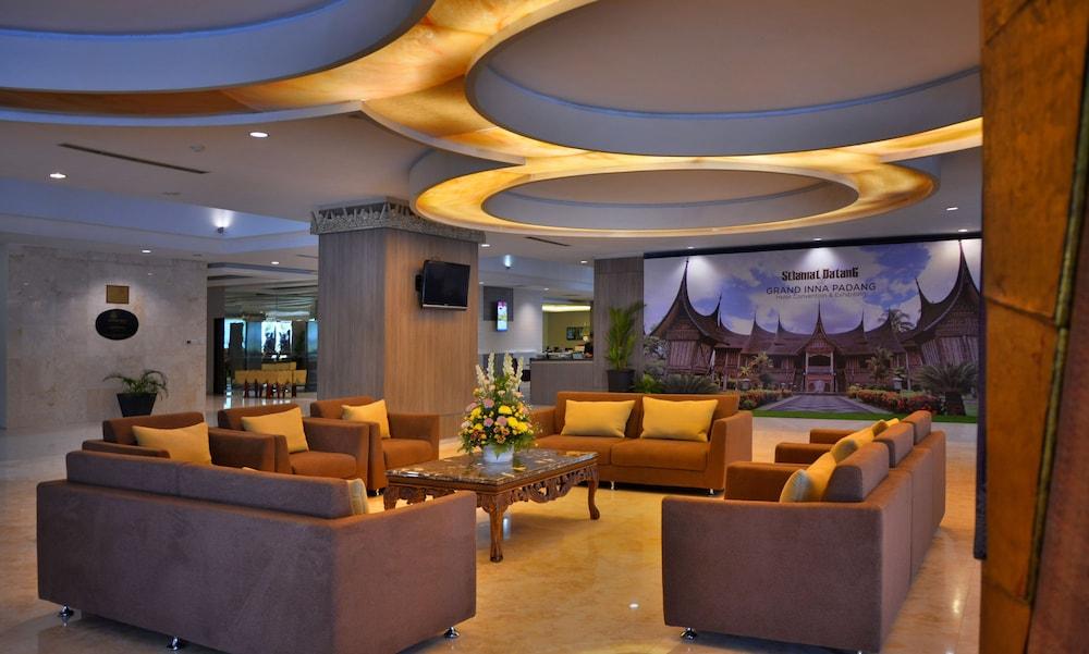 Hotel Truntum Padang Zewnętrze zdjęcie