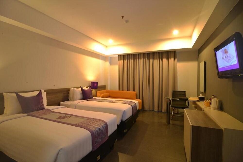 Hotel Truntum Padang Zewnętrze zdjęcie