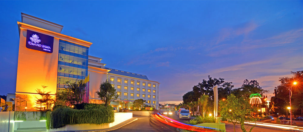 Hotel Truntum Padang Zewnętrze zdjęcie